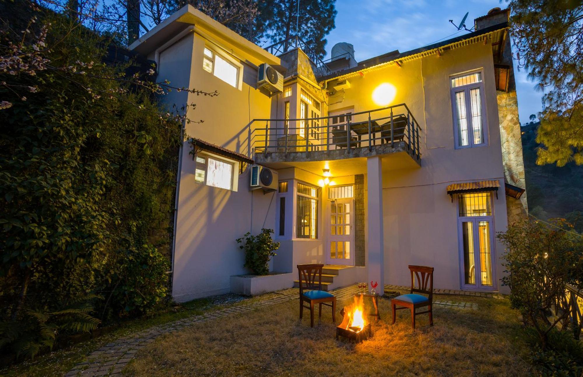 Alaya Stays Mehar Villa - 3 Bhk With Garden & Scenic Views كاساولى المظهر الخارجي الصورة