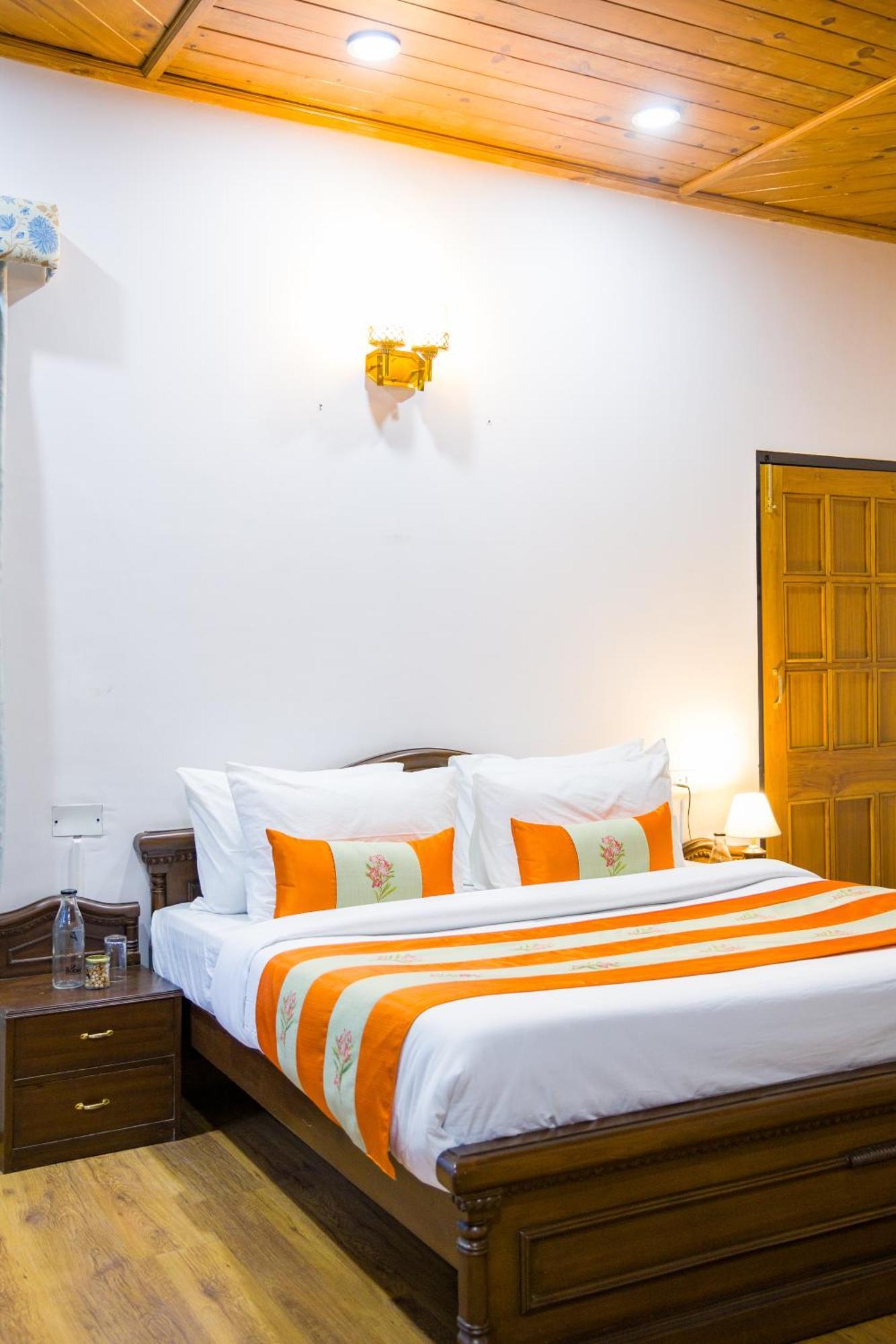 Alaya Stays Mehar Villa - 3 Bhk With Garden & Scenic Views كاساولى المظهر الخارجي الصورة