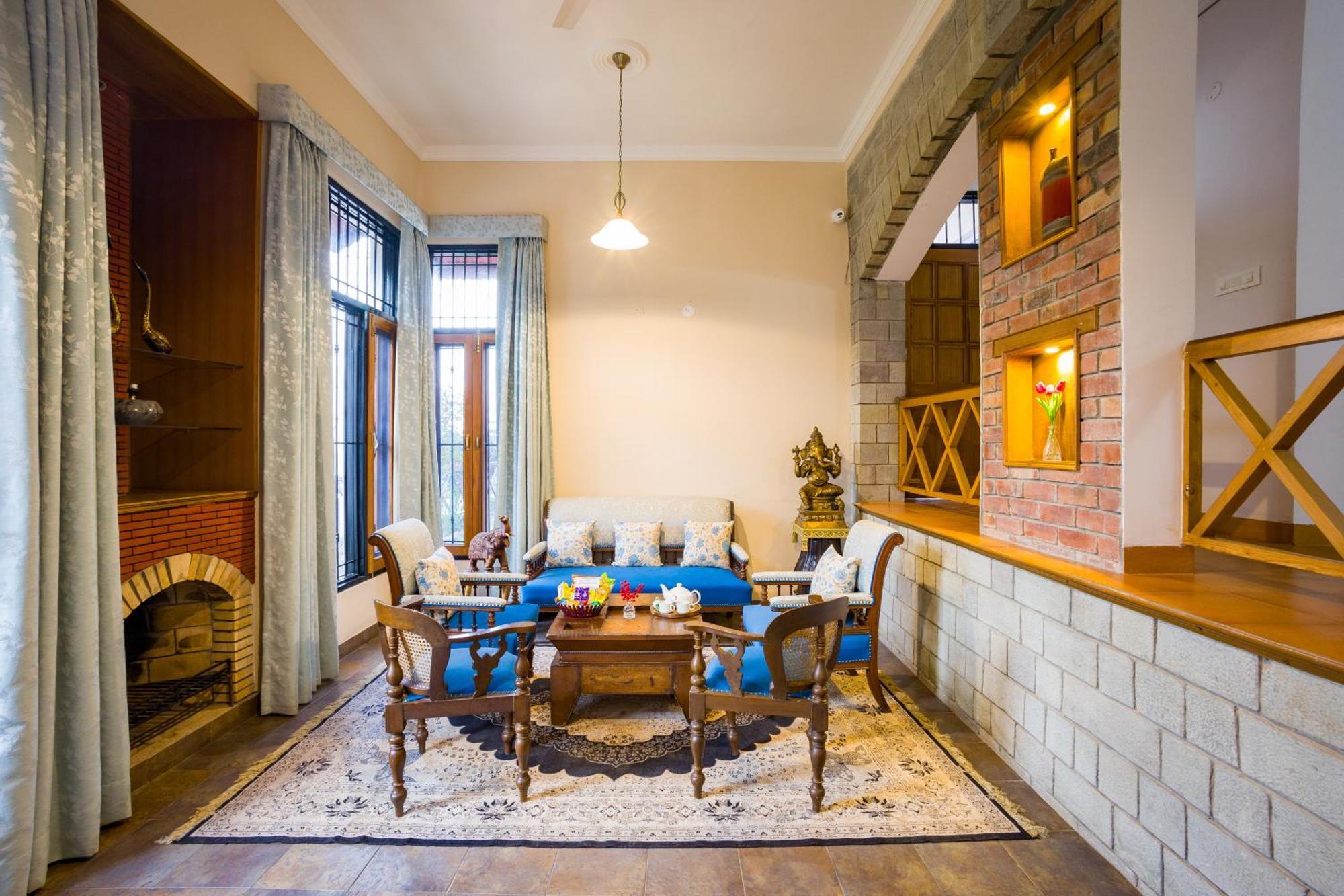 Alaya Stays Mehar Villa - 3 Bhk With Garden & Scenic Views كاساولى المظهر الخارجي الصورة