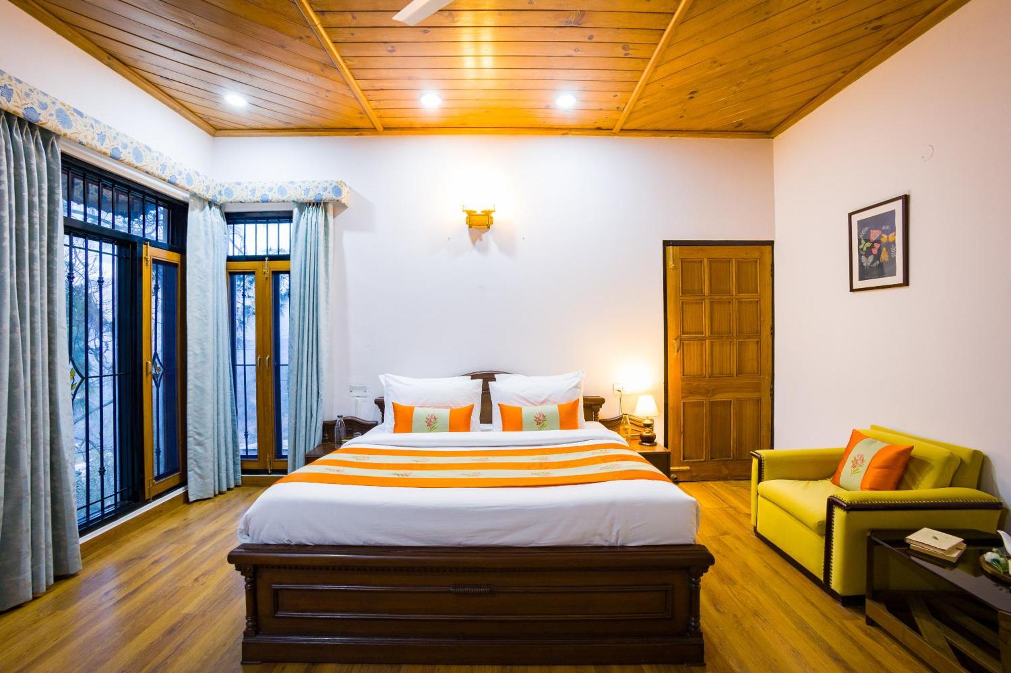 Alaya Stays Mehar Villa - 3 Bhk With Garden & Scenic Views كاساولى المظهر الخارجي الصورة