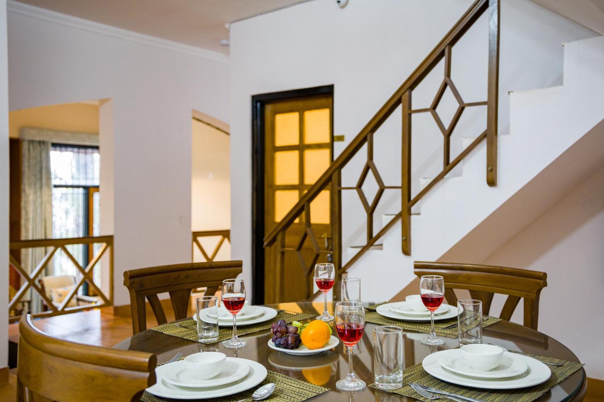 Alaya Stays Mehar Villa - 3 Bhk With Garden & Scenic Views كاساولى المظهر الخارجي الصورة