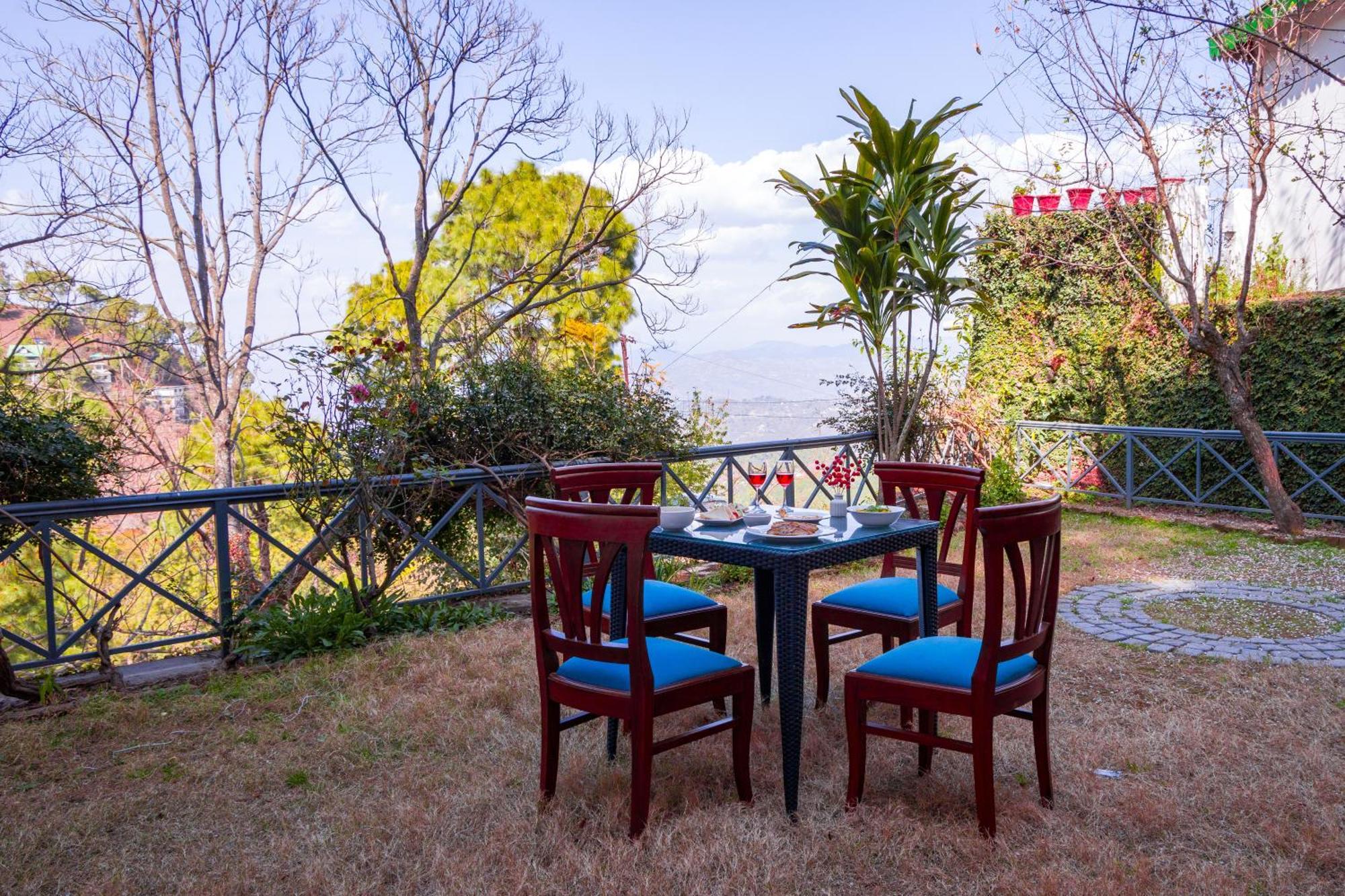 Alaya Stays Mehar Villa - 3 Bhk With Garden & Scenic Views كاساولى المظهر الخارجي الصورة
